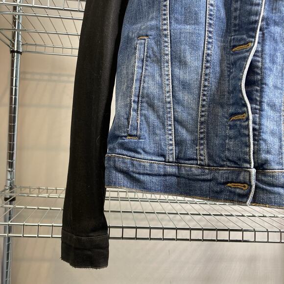 Joe's‎ Women's Blue Nyla Denim Trucker Jacket Size L Graffiti Graphic Streetwear - Picture 12 of 13